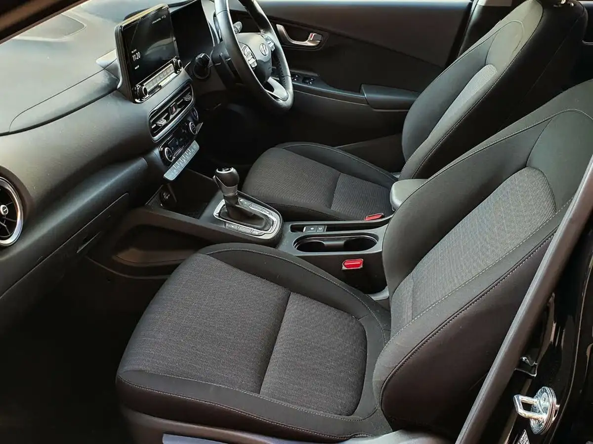 2022-hyundai-kona-16-gdi-premium-big-7