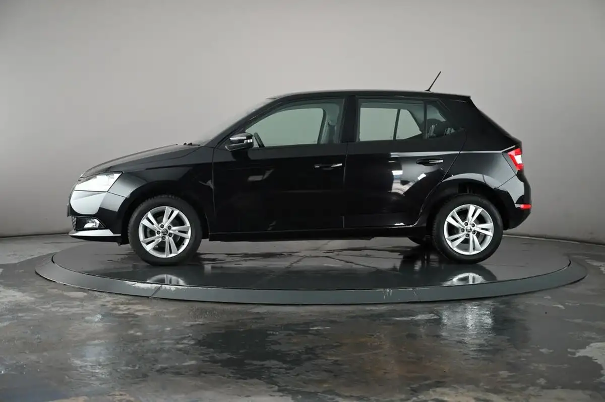 2020-skoda-fabia-10-tsi-se-95ps-hatchback-big-13