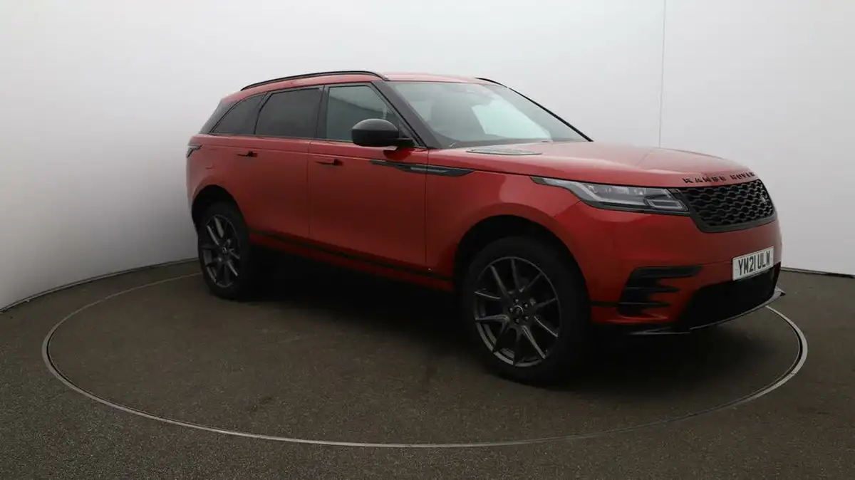 2021-land-rover-range-rover-velar-20-d200-r-dynamic-hse-big-36