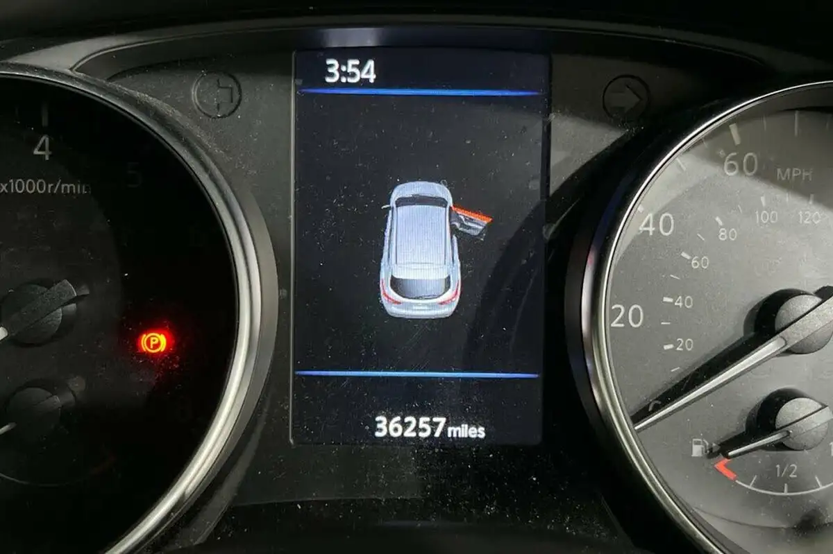 2021-nissan-qashqai-13-dig-t-acenta-premium-140ps-big-10