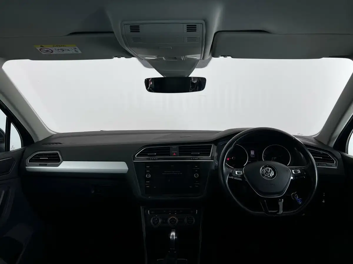 2017-volkswagen-tiguan-20tdi-se-navigation-150ps-4motion-ss-dsg-big-15