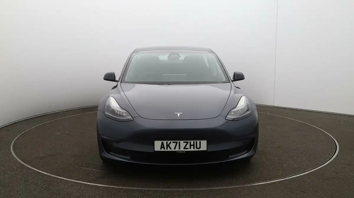 2021-tesla-model-3-e-long-range-awd-big-2