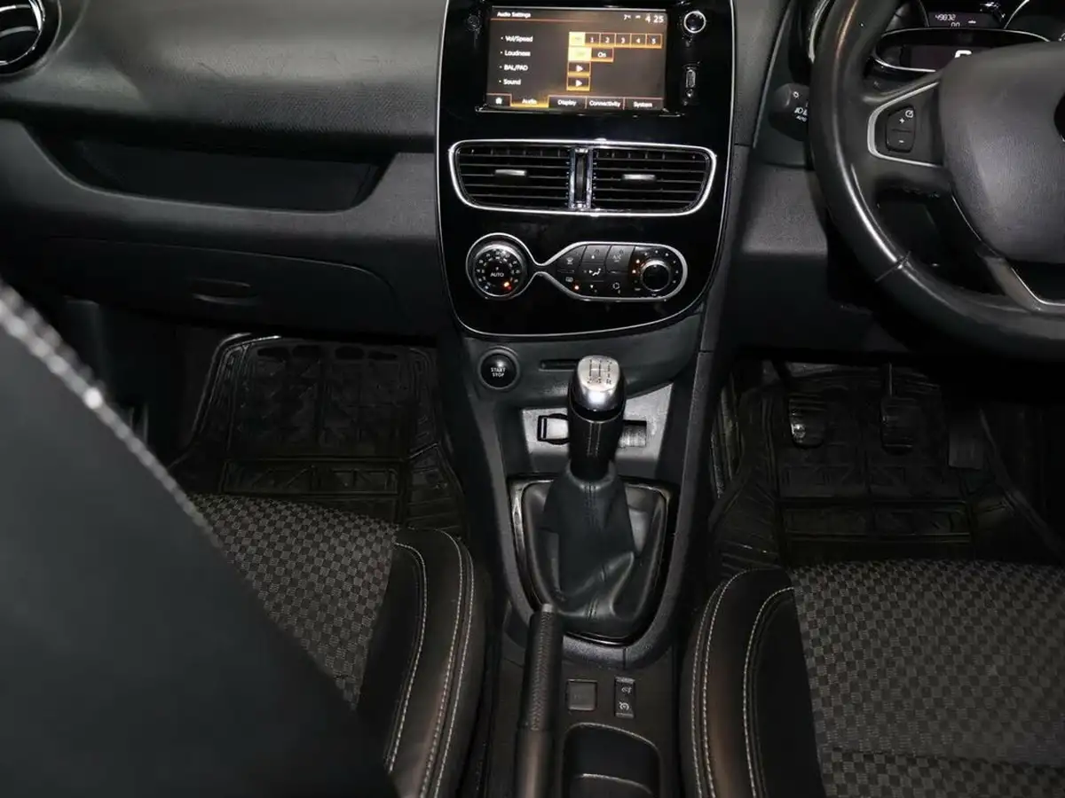 2018-renault-clio-09-tce-gt-line-big-42
