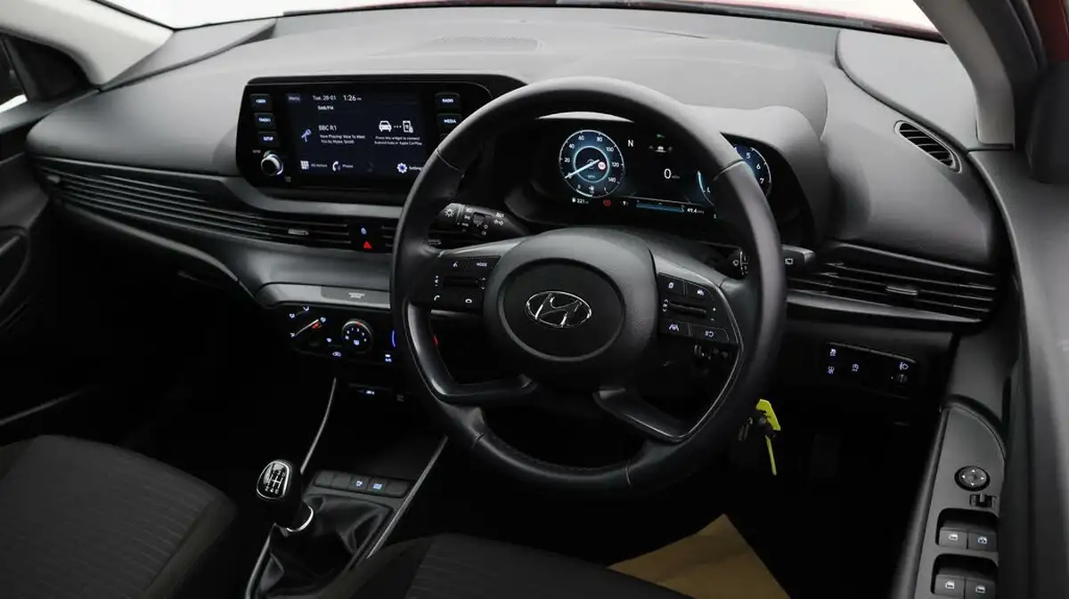 2023-hyundai-i20-10-t-gdi-se-connect-eclutch-imt-big-8