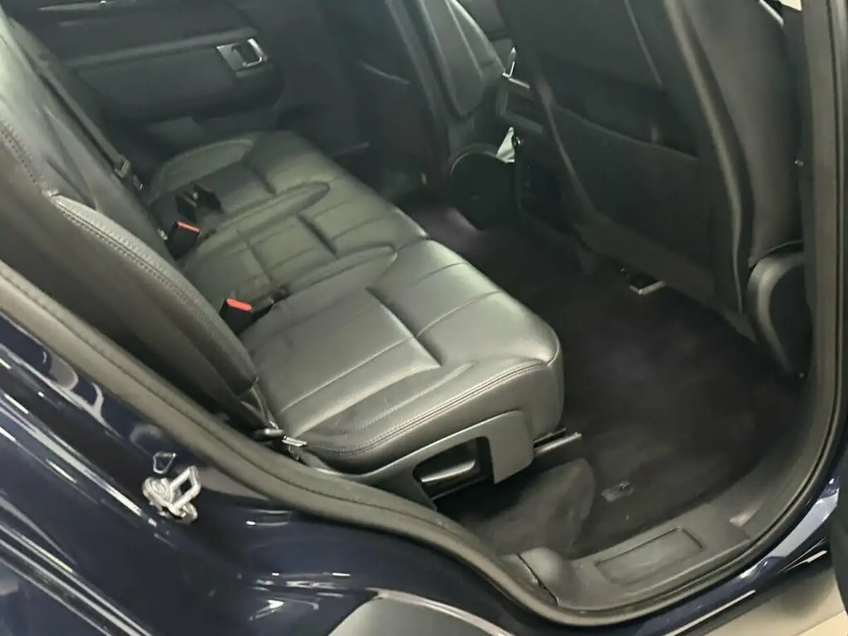2019-land-rover-discovery-30-sd-v6-anniversary-edition-big-45