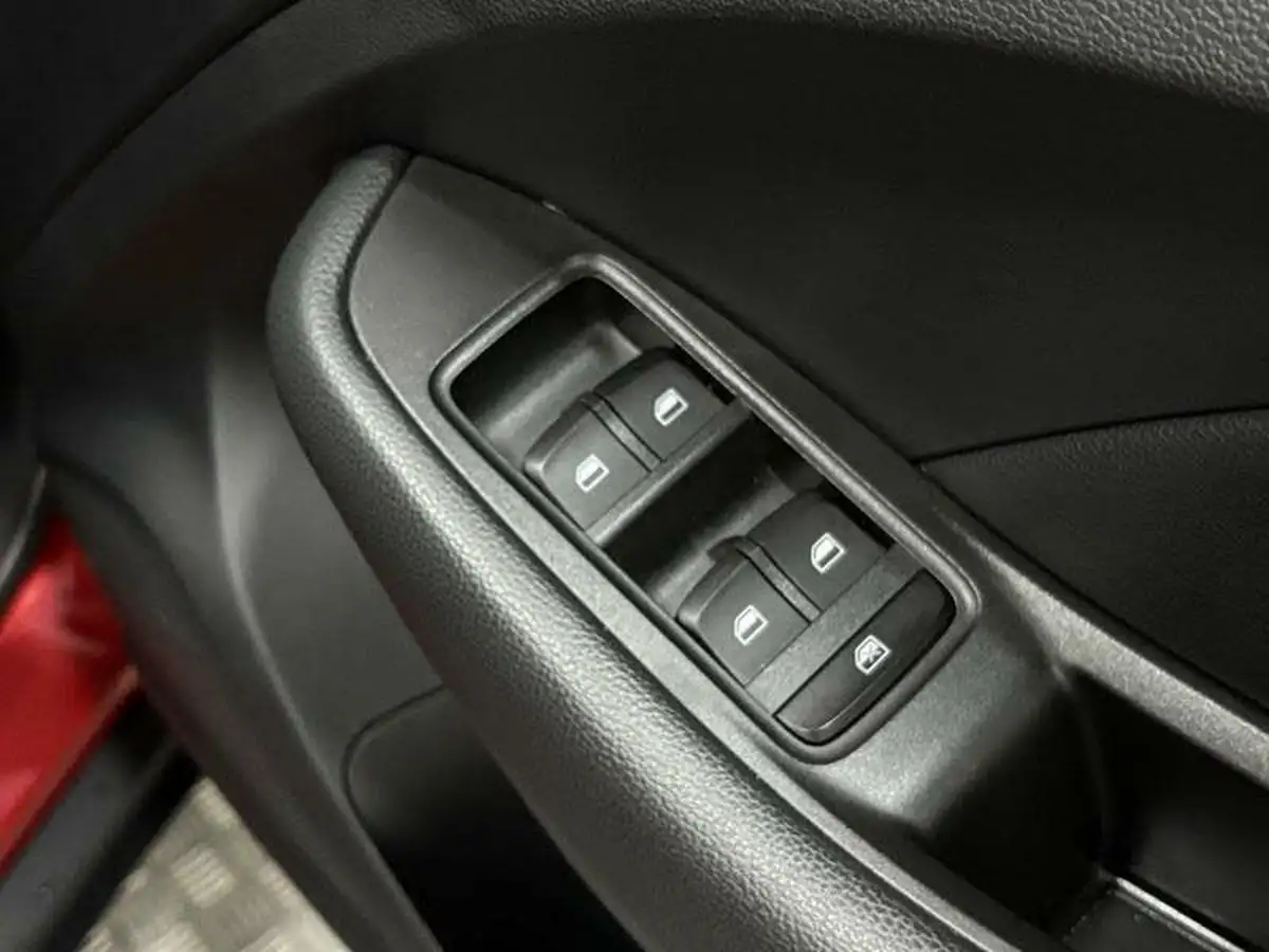 2019-mg-zs-suv-10t-gdi-exclusive-109bhp-big-29