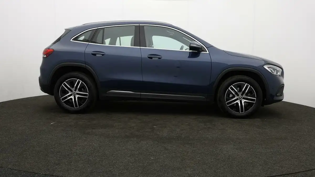 2023-mercedes-benz-gla-class-13-gla-200-sport-executive-station-wagon-big-71