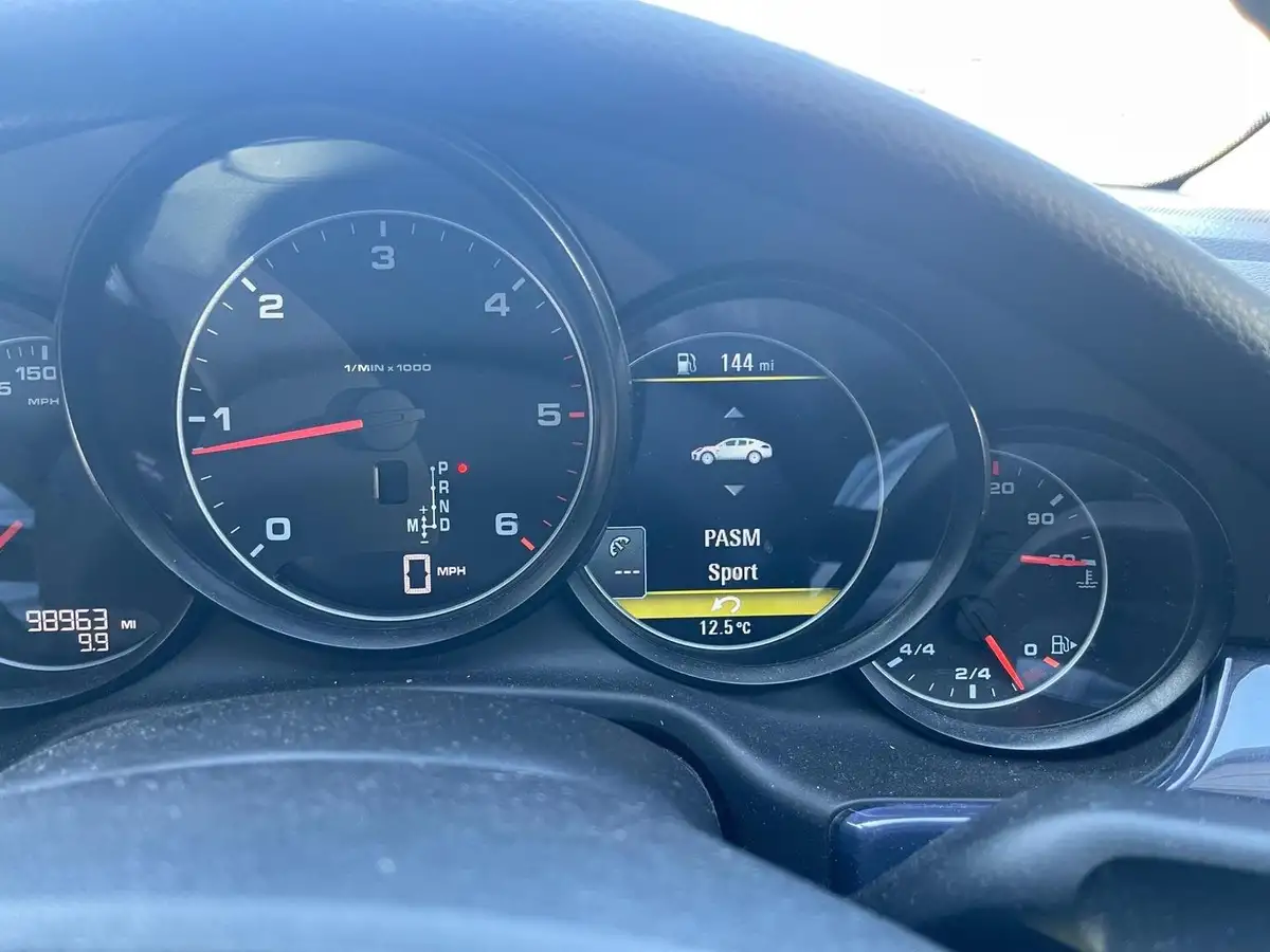 2013-porsche-panamera-30td-platinum-edition-big-16