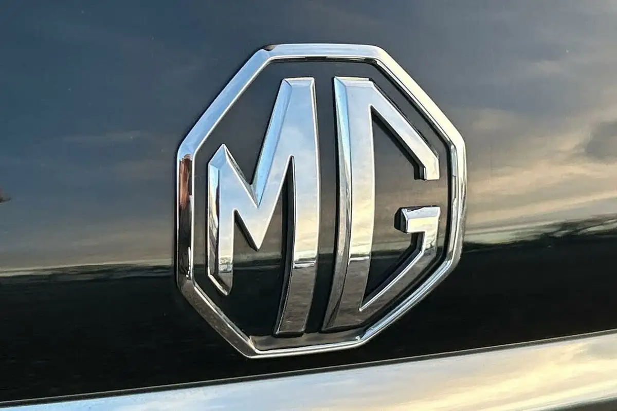 2024-mg-mg5-e-se-ev-big-28
