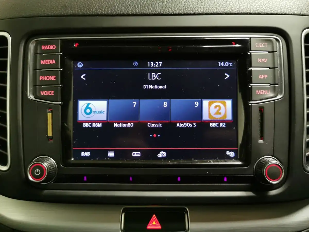 2020-volkswagen-sharan-20tdi-se-nav-150ps-dsg-big-4