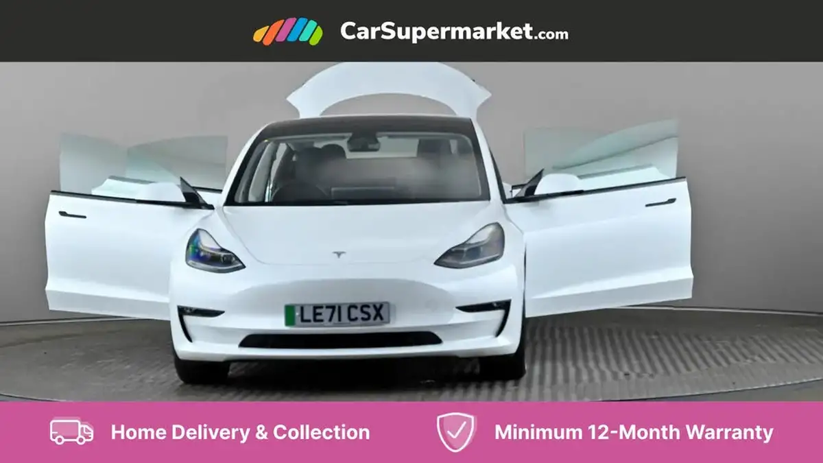 2022-tesla-model-3-e-long-range-big-7