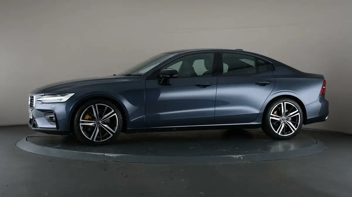 2019-volvo-s60-20-t5-r-design-plus-big-33