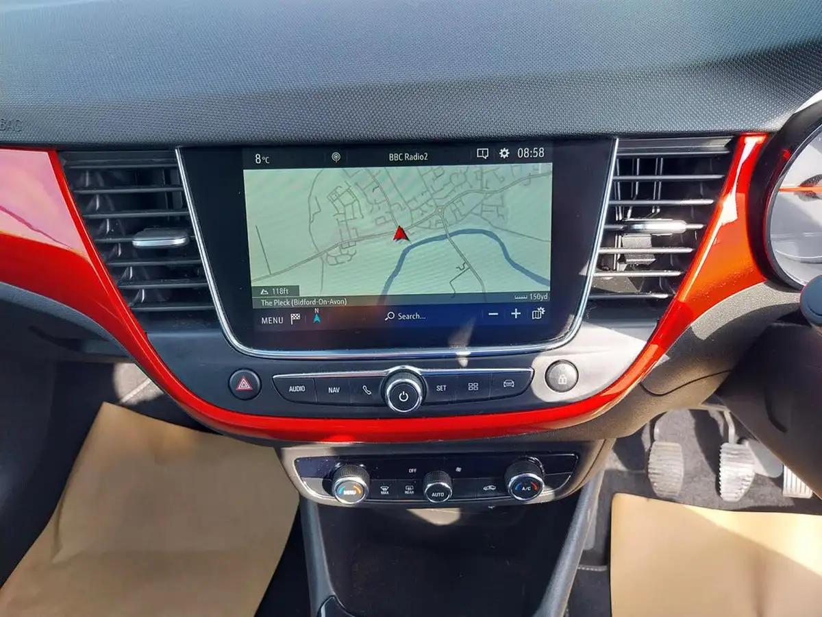 2021-vauxhall-crossland-12-sri-nav-130ps-big-11
