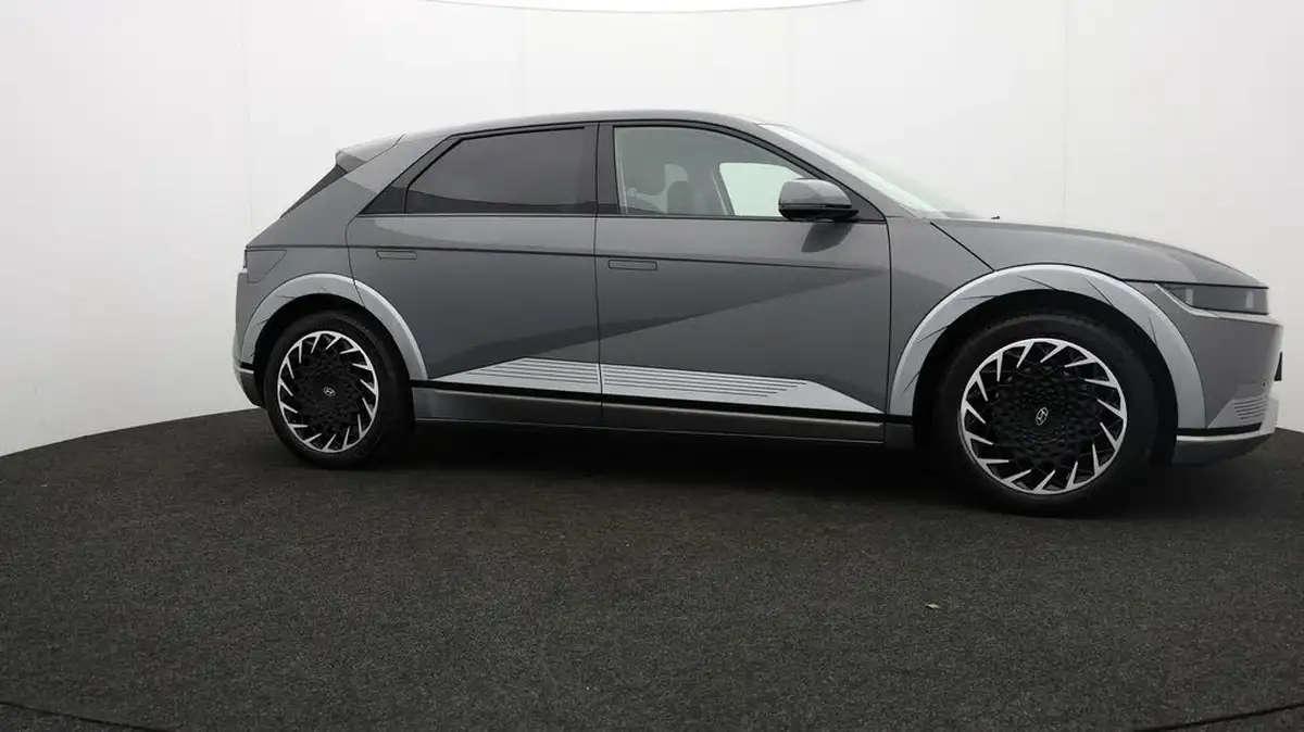 2021-hyundai-ioniq-5-e-ultimate-217ps-73kwh-rwd-big-66