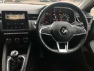 2019-renault-clio-10-sce-iconic-small-12