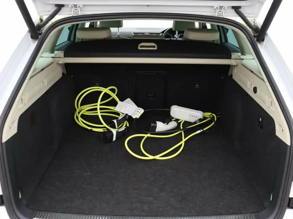 2020-skoda-superb-14-tsi-se-l-estate-big-9