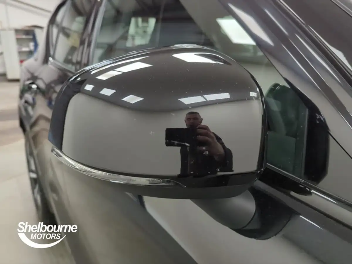 2024-volvo-xc40-20-b3-plus-big-21