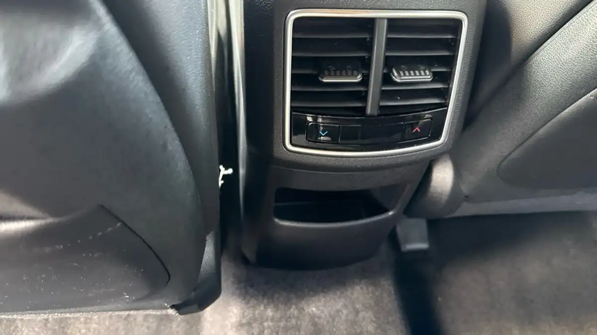 2024-kia-sportage-16-t-gdi-gt-line-207bhp-hev-auto-big-24