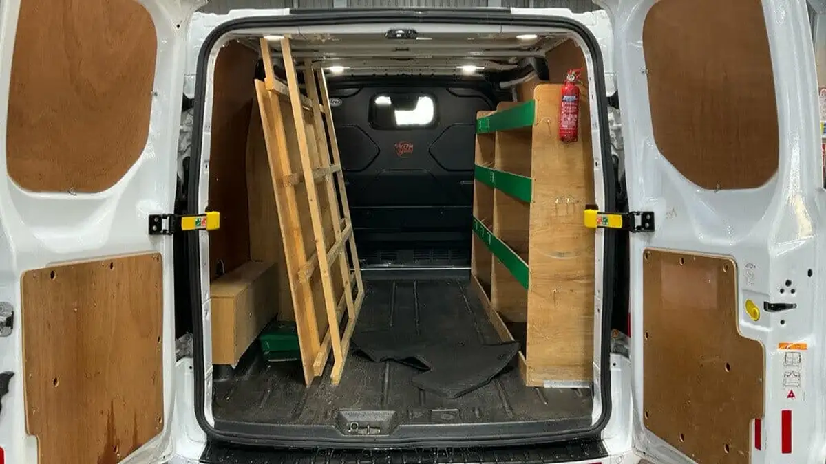 2020-ford-transit-custom-20tdci-290-l1h1-sport-185pseu6dt-panel-van-auto-big-4