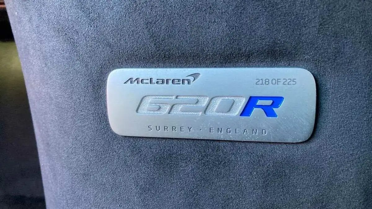 2021-mclaren-620r-38-big-11