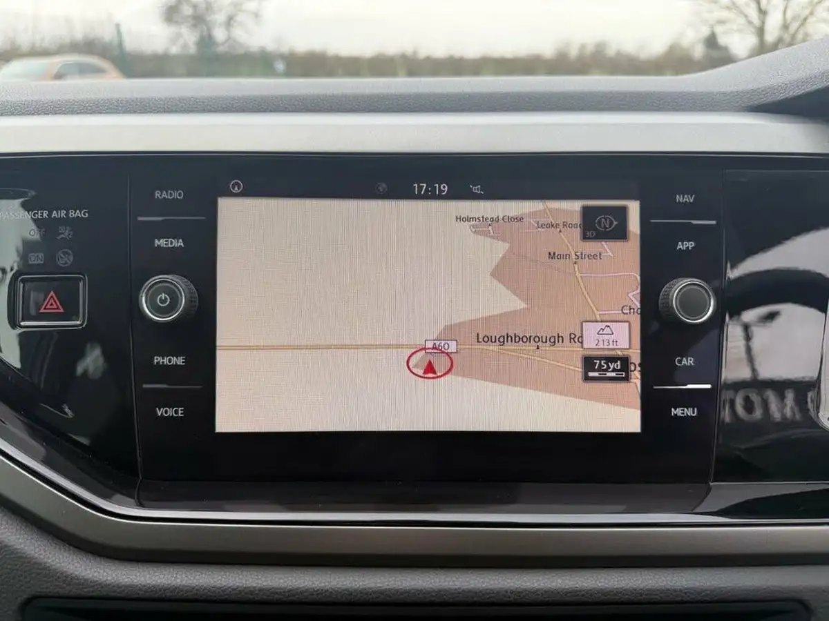 2019-volkswagen-polo-10-tsi-se-tech-edition-big-23