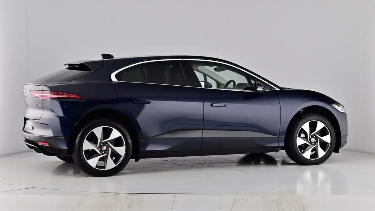 2022-jaguar-i-pace-ev400-se-big-79
