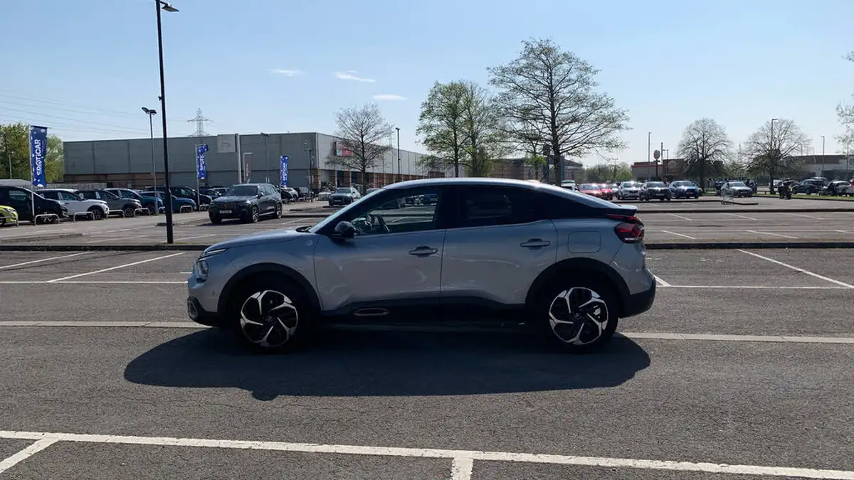 2022-citroen-c4-12-puretech-c-series-edition-big-5