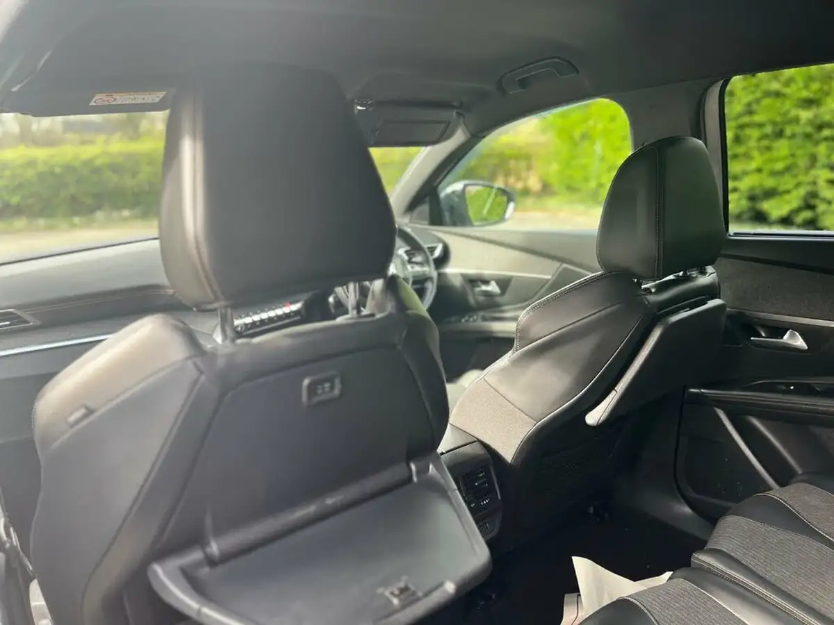 2018-peugeot-5008-suv-16-thp-gt-line-big-30