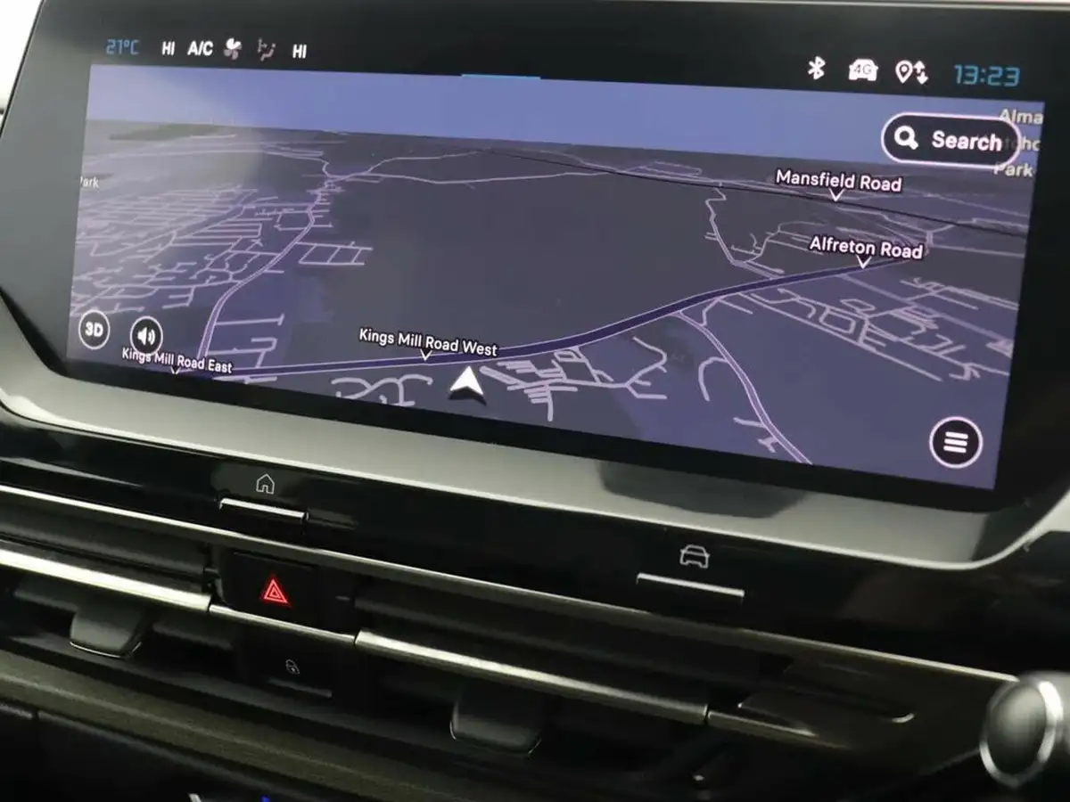 2023-citroen-c5-x-12-puretech-shine-big-25