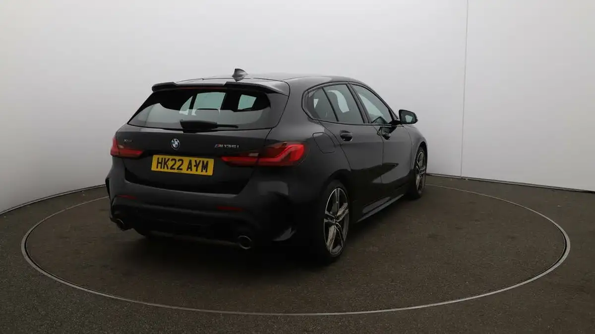 2022-bmw-1-series-20-m135i-xdrive-big-49
