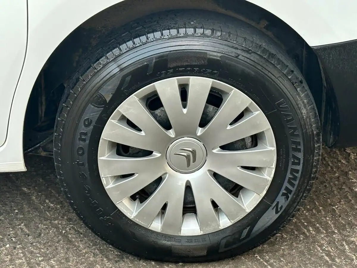 2018-citroen-berlingo-e-l2-550-lx-big-11