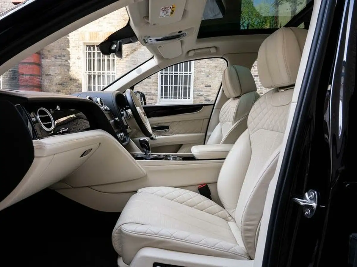 2019-bentley-bentayga-60-w12-speed-big-15