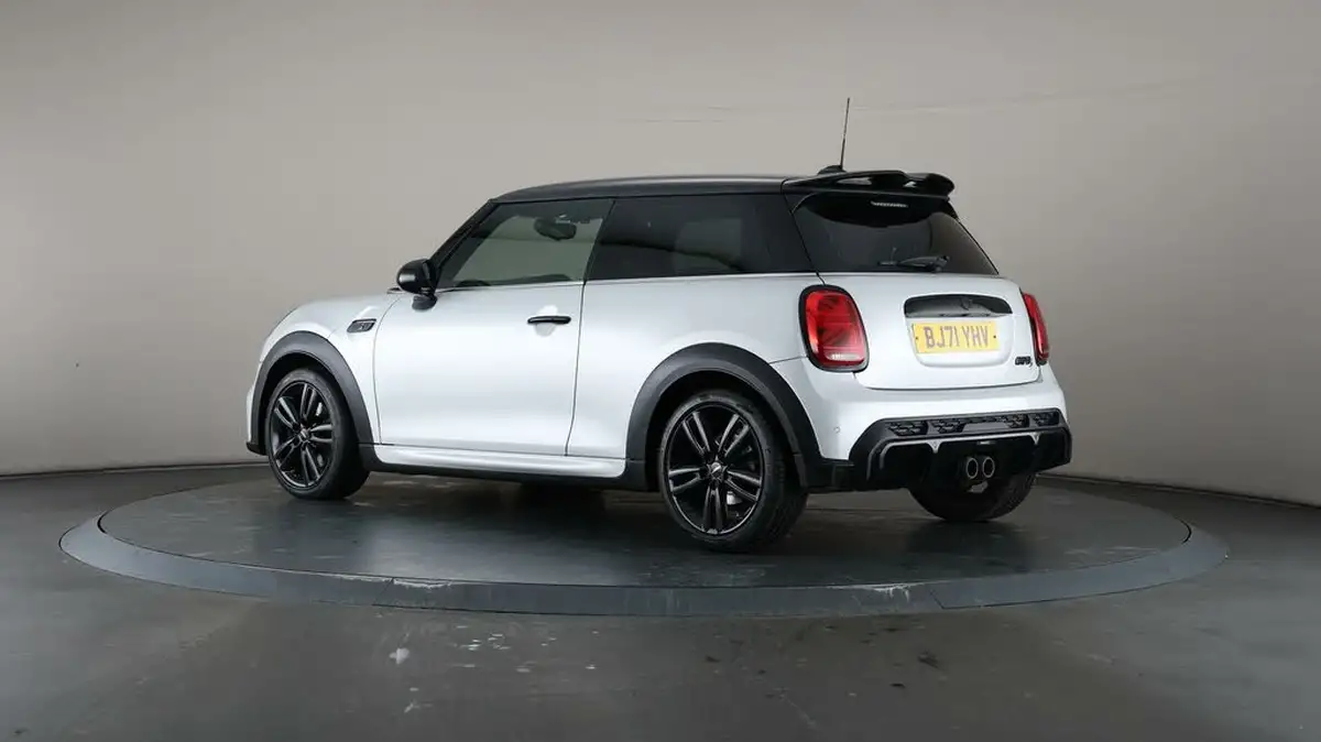 2021-mini-cooper-20-cooper-s-sport-hatchback-3d-big-65