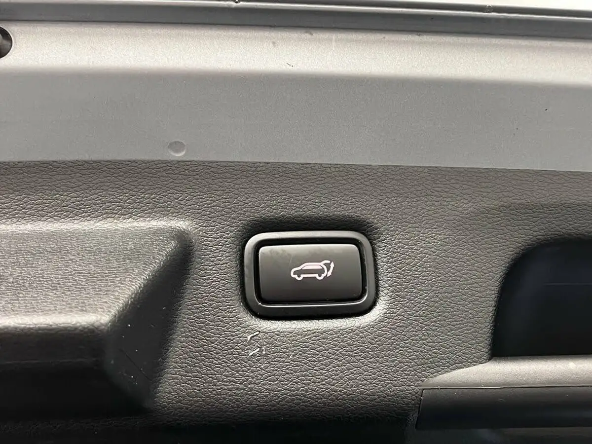 2022-kia-xceed-15-t-gdi-4-big-15