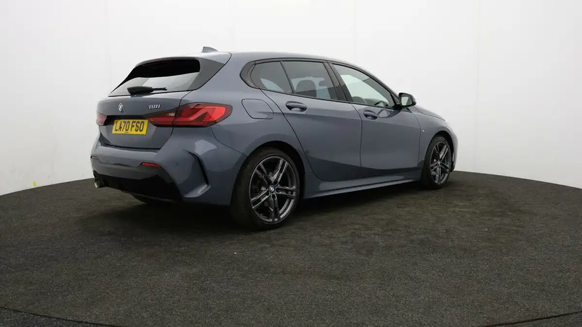 2021-bmw-1-series-15-118i-m-sport-big-76