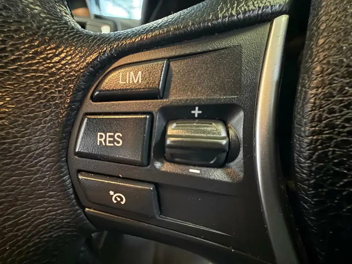2017-bmw-1-series-15-118i-sport-5d-auto-big-30