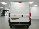 2023-peugeot-boxer-22-bluehdi-professional-premium-435-l3h2-small-10