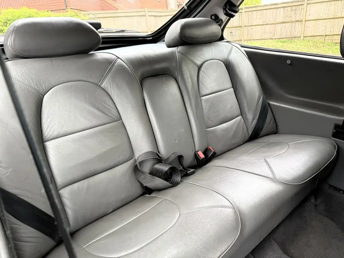 1991-saab-900-big-34