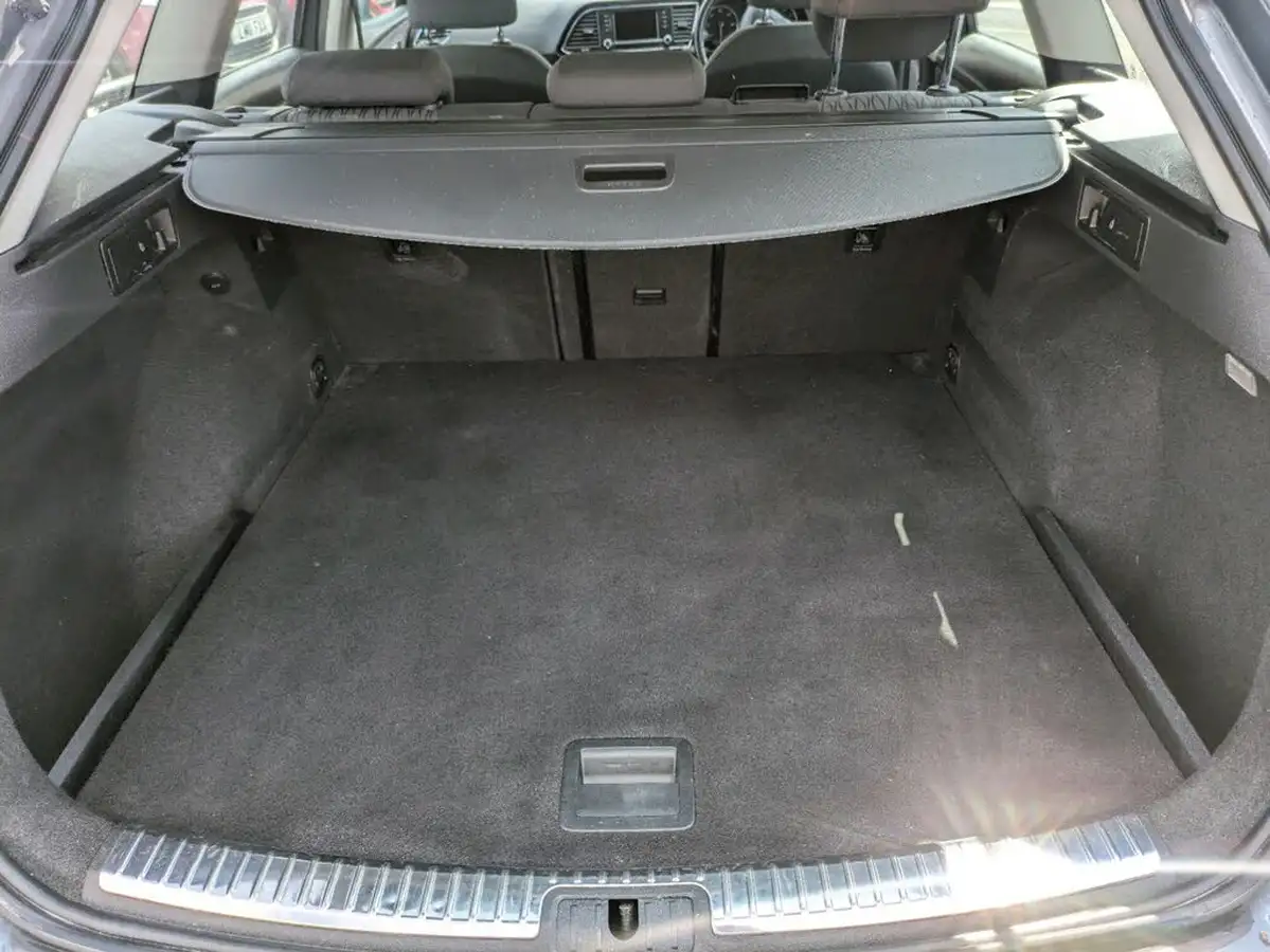 2015-seat-leon-16tdi-se-tech-pack-105ps-sports-tourer-5d-dsg-big-25