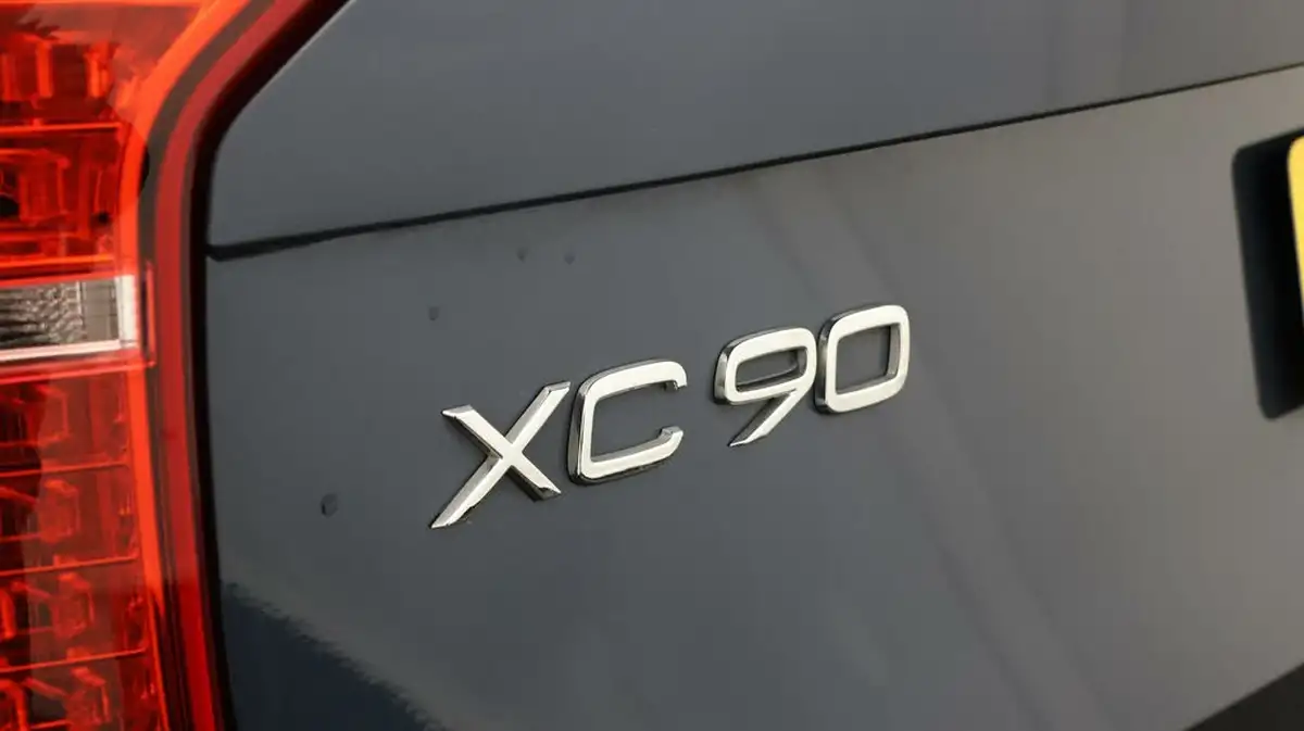 2019-volvo-xc90-20td-d5-inscription-pro-big-19