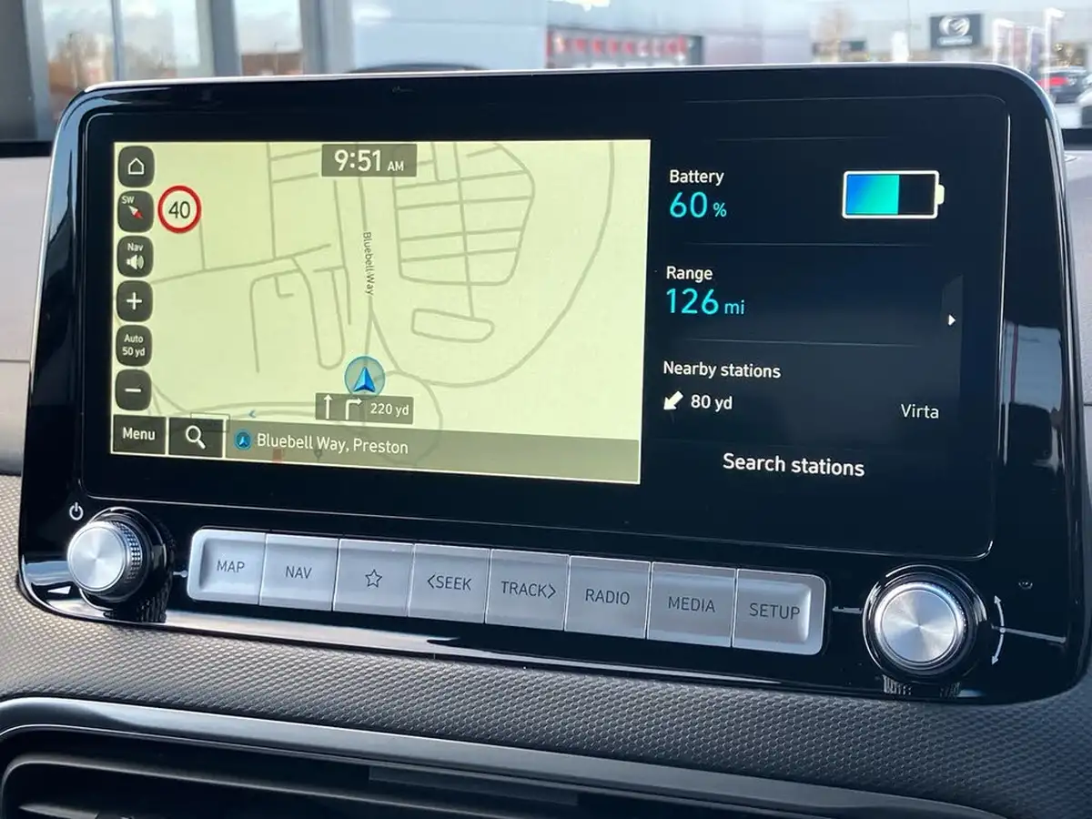 2023-hyundai-kona-e-ultimate-204ps-64kwh-105kw-obc-big-10