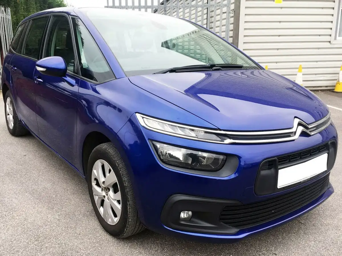 2016-citroen-grand-c4-picasso-16bluehdi-touch-edition-100ps-big-6