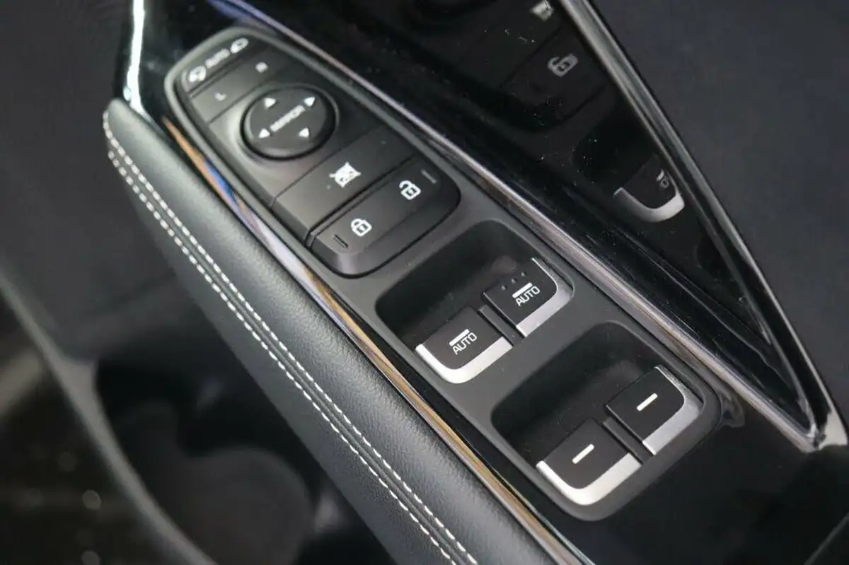 2020-kia-e-niro-ev-4-big-33
