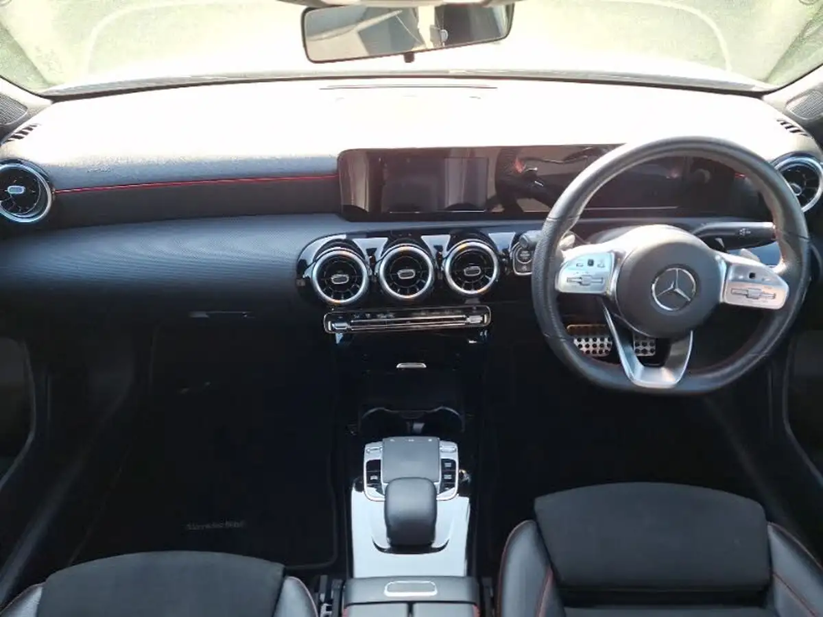2019-mercedes-benz-a-class-20d-a200d-amg-line-hatchback-5d-big-2