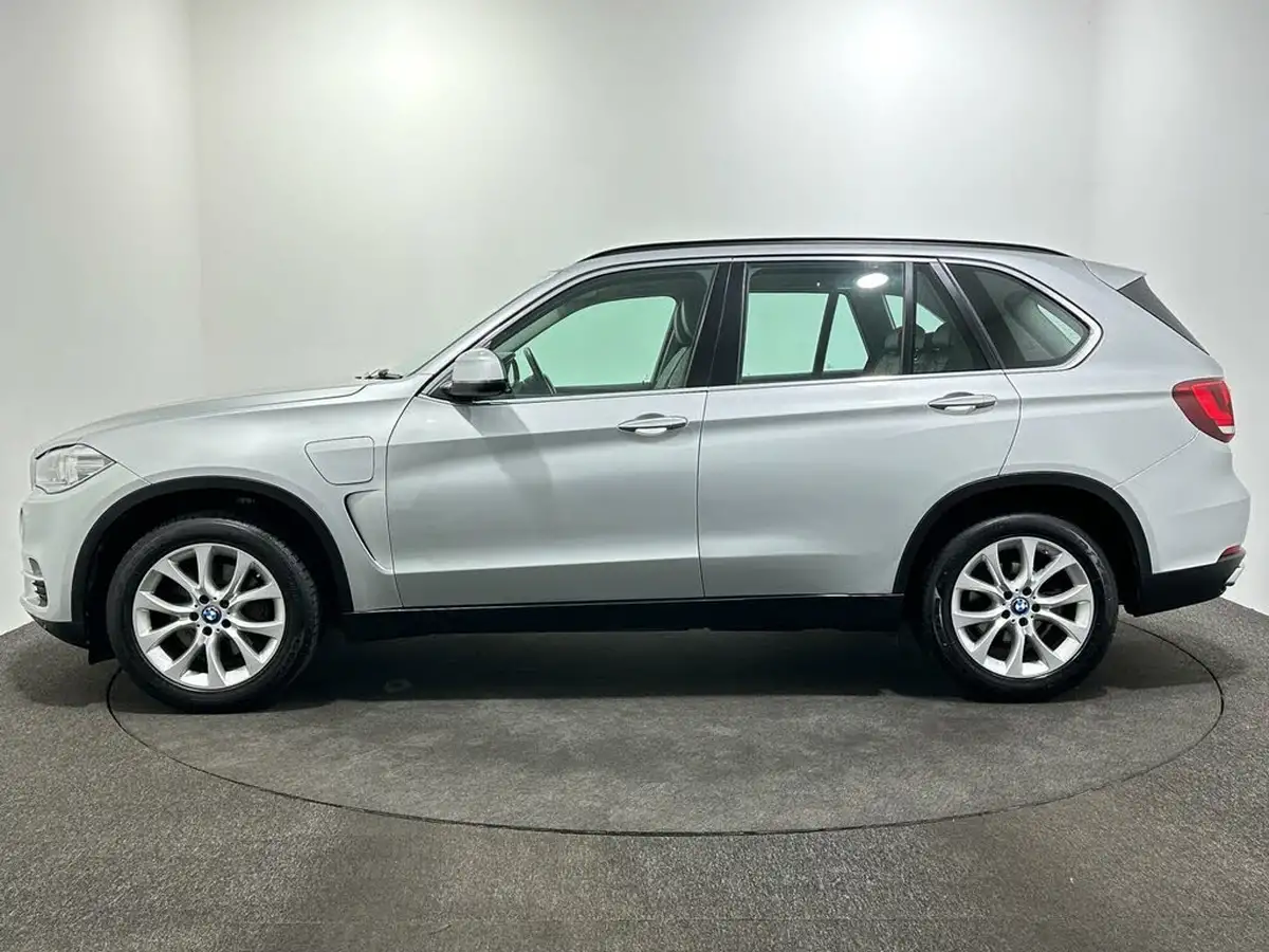 2017-bmw-x5-20-xdrive40e-se-auto-big-3