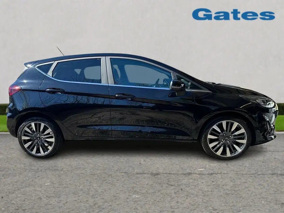 2023-ford-fiesta-big-7