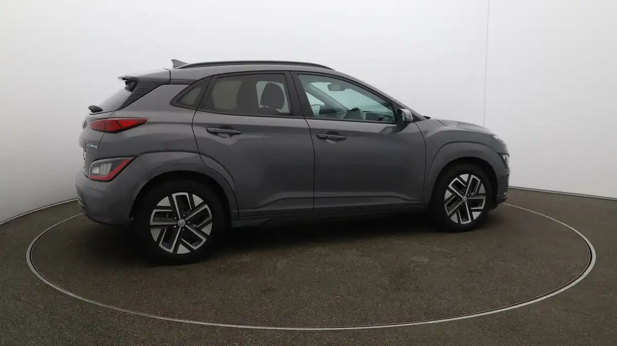 2021-hyundai-kona-e-ultimate-big-47