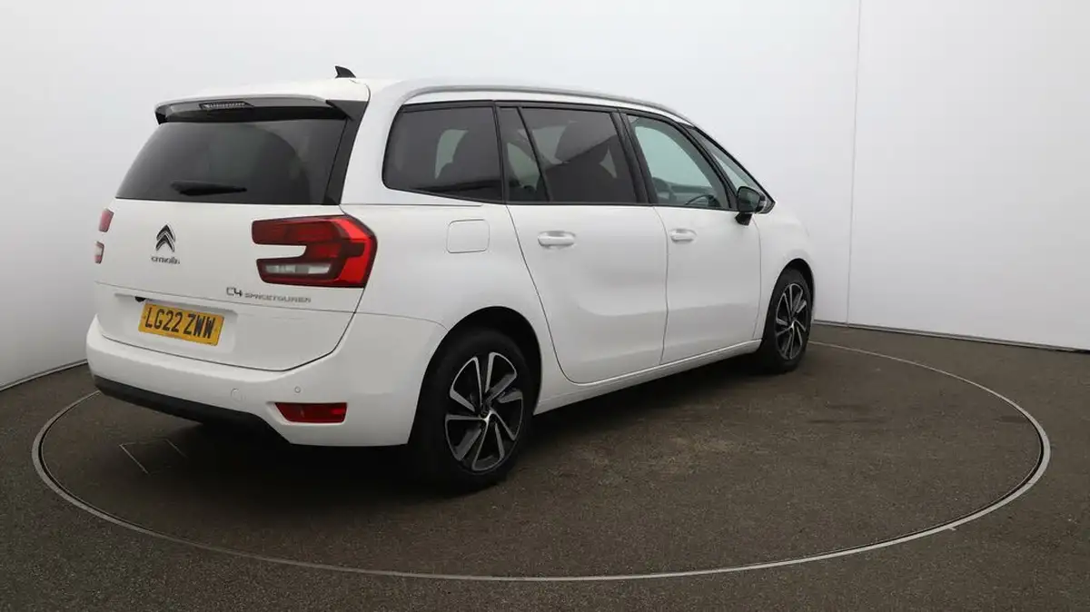 2022-citroen-grand-c4-spacetourer-12-puretech-sense-eat8-big-47