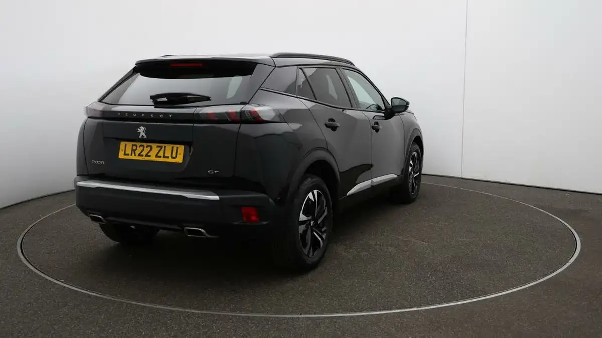2022-peugeot-2008-suv-12-puretech-gt-eat8-big-50