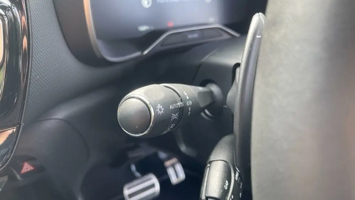 2024-citroen-c5-aircross-16-puretech-e-series-big-26